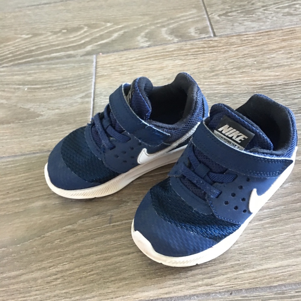 Used Toddler Nike Shoes